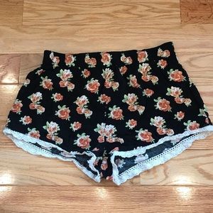 FOREVER 21 FLORAL SHORTS
